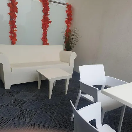 Focus Apartmanok, Bronzo *