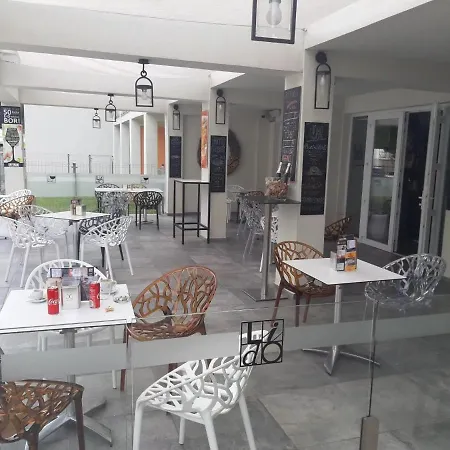 Focus Apartmanok, Bronzo *