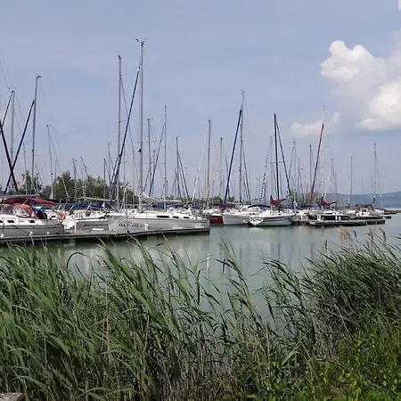 Focus Apartmanok, Bronzo * Balatonlelle